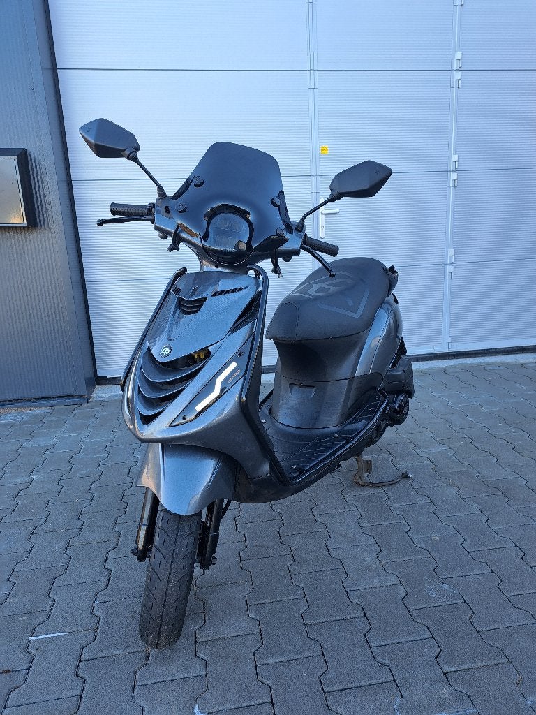Piaggio Zip 4T B-klasse Argaat Grijs | Full Led | Garantie ✅, Fietsen en Brommers, Overige Fietsen en Brommers, Ophalen of Verzenden