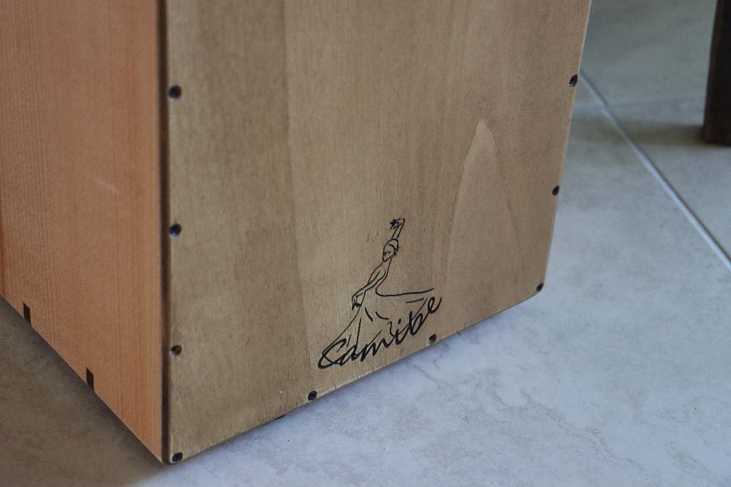 Cajon, Muziek en Instrumenten, Percussie, Ophalen, Zo goed als nieuw