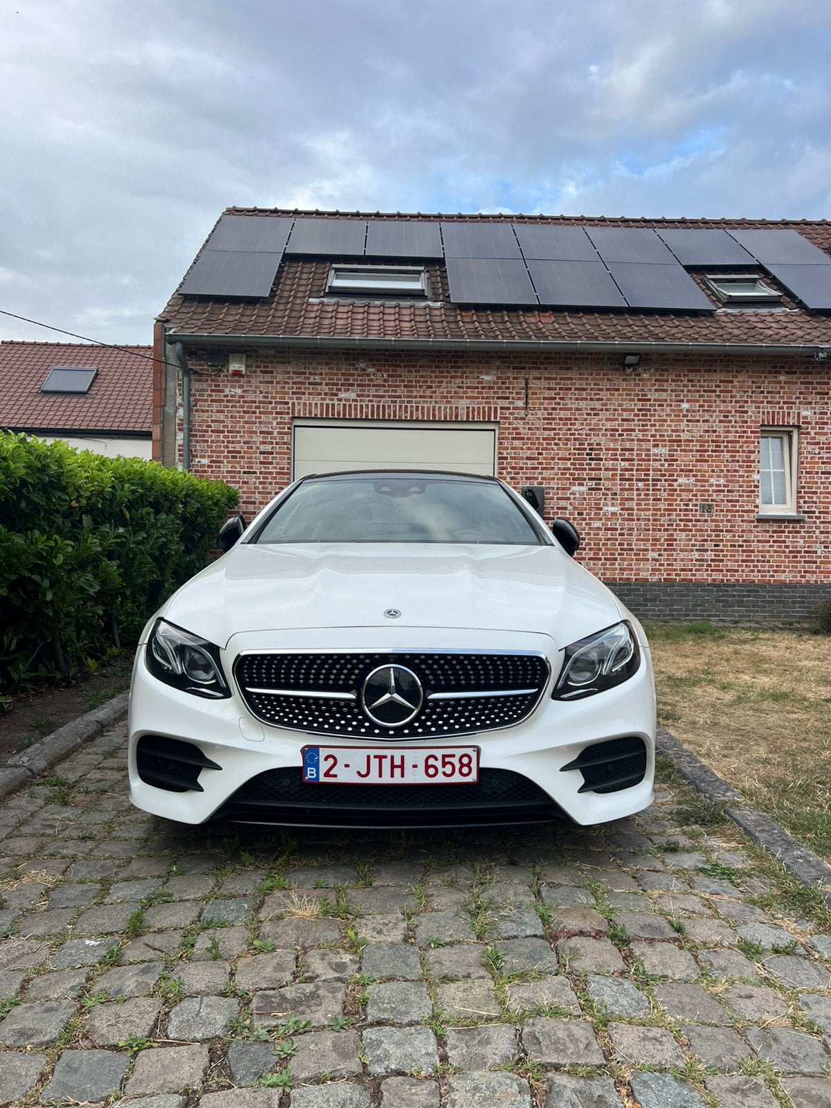 MERCEDES-BENZ E220 d COUPÉ FULL OPTIONS 100%, Auto's, Particulier, Te koop, Coupé