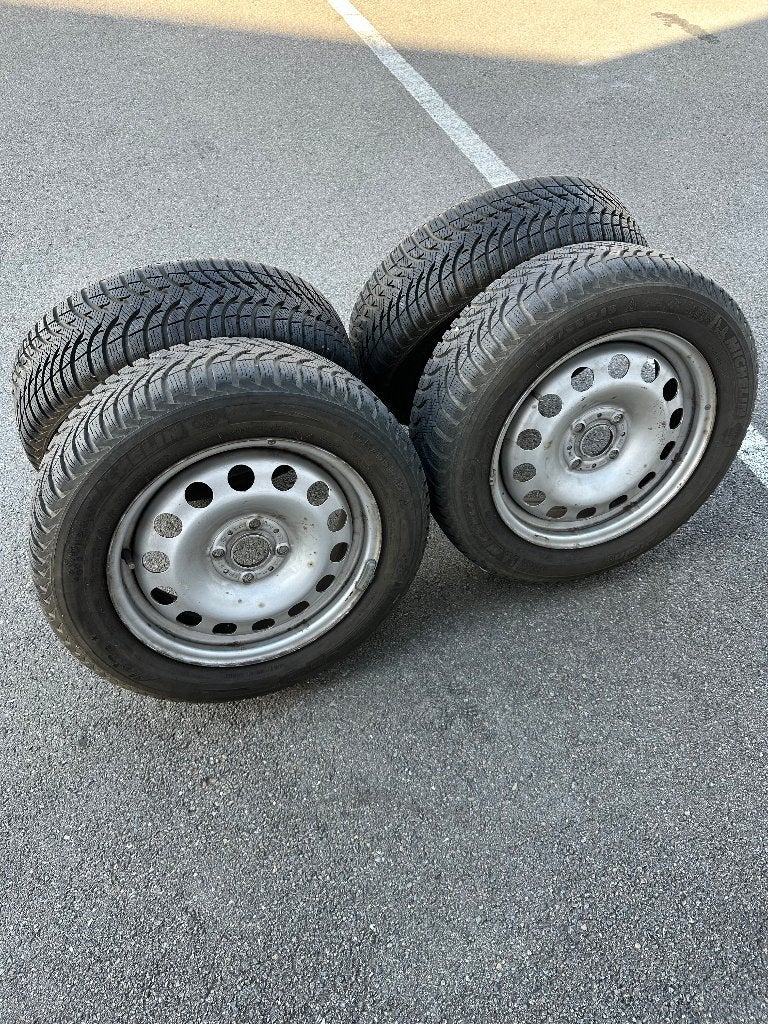 BANDEN - 175 - 65 - 15 - MICHELIN  ALPIN -  WINTER - - NIEUW, Auto-onderdelen, Ophalen, 15 inch, 175 mm, Nieuw