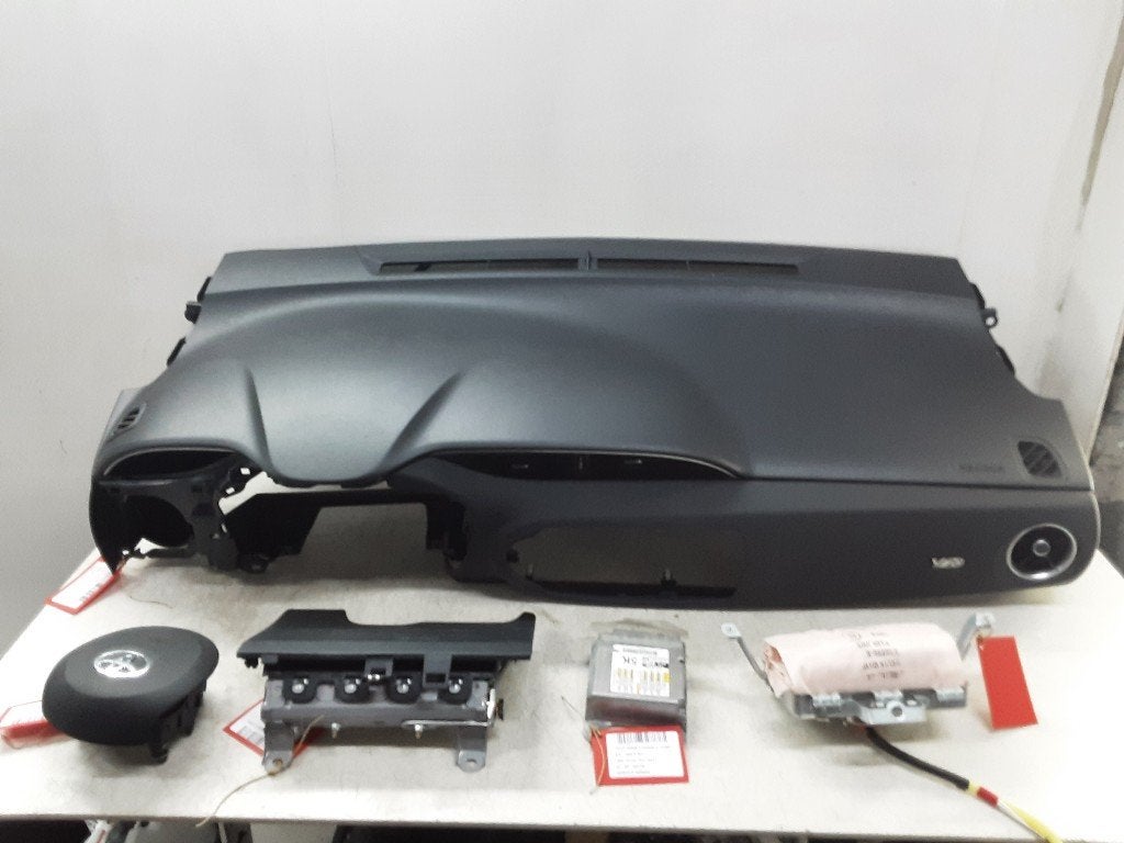 AIRBAG ENSEMBLE Toyota Yaris III (P13) (01-2010/09-2020), Kundenbetreuung@toyota.de, Toyota, Utilisé, Toyota-Allee 2
50858  Köln, DE