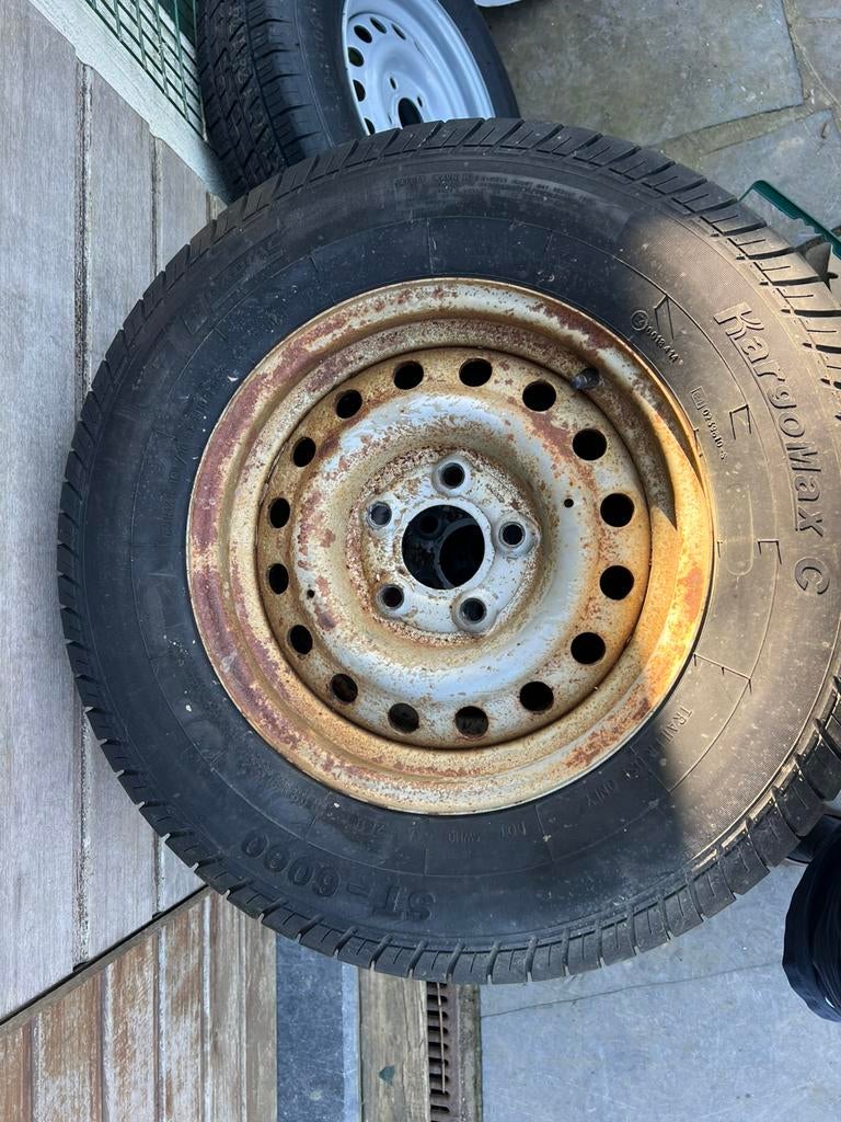 5 roues montees pour remorque 185r14c, Enlèvement, Utilisé