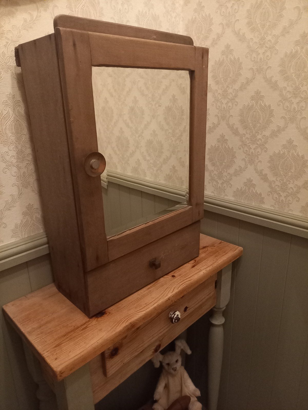 oud houten kastje Hoogte 48/51 breedte 33cm diepte 15cm, Enlèvement
