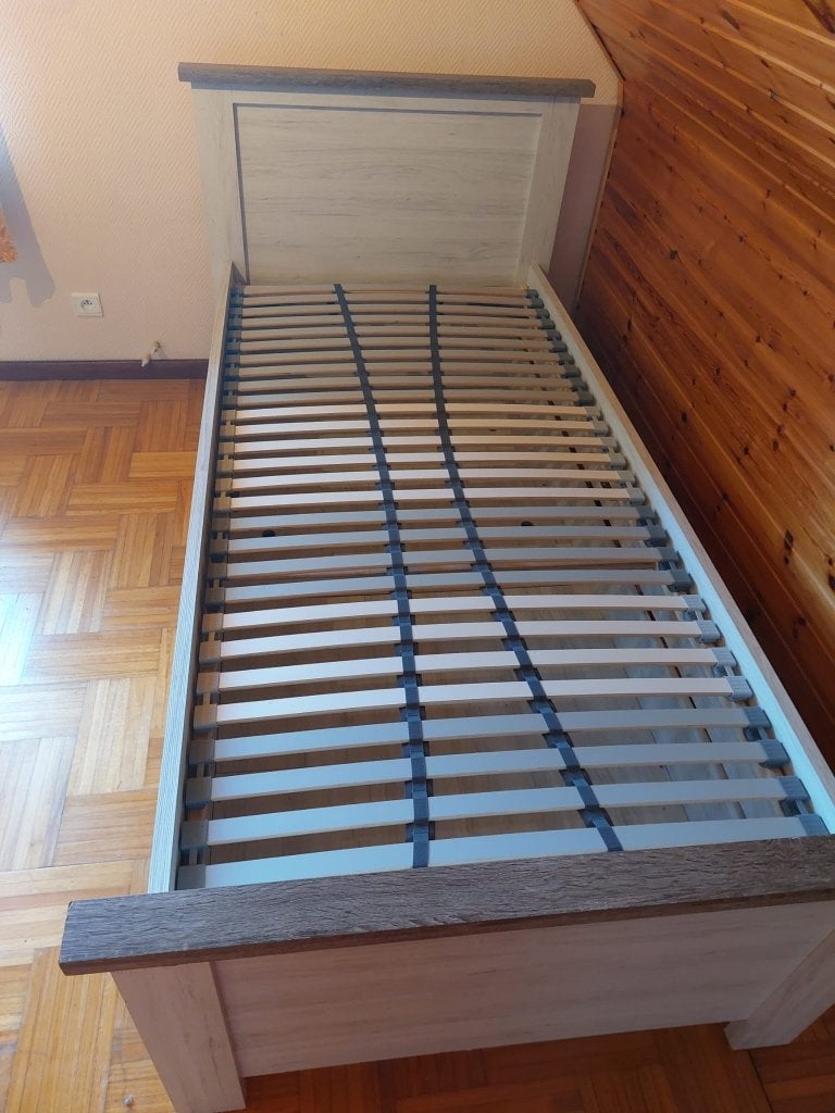 1 persoonsbed inc lattenbodem en matras, Ophalen, Gebruikt, 90 cm, Eenpersoons