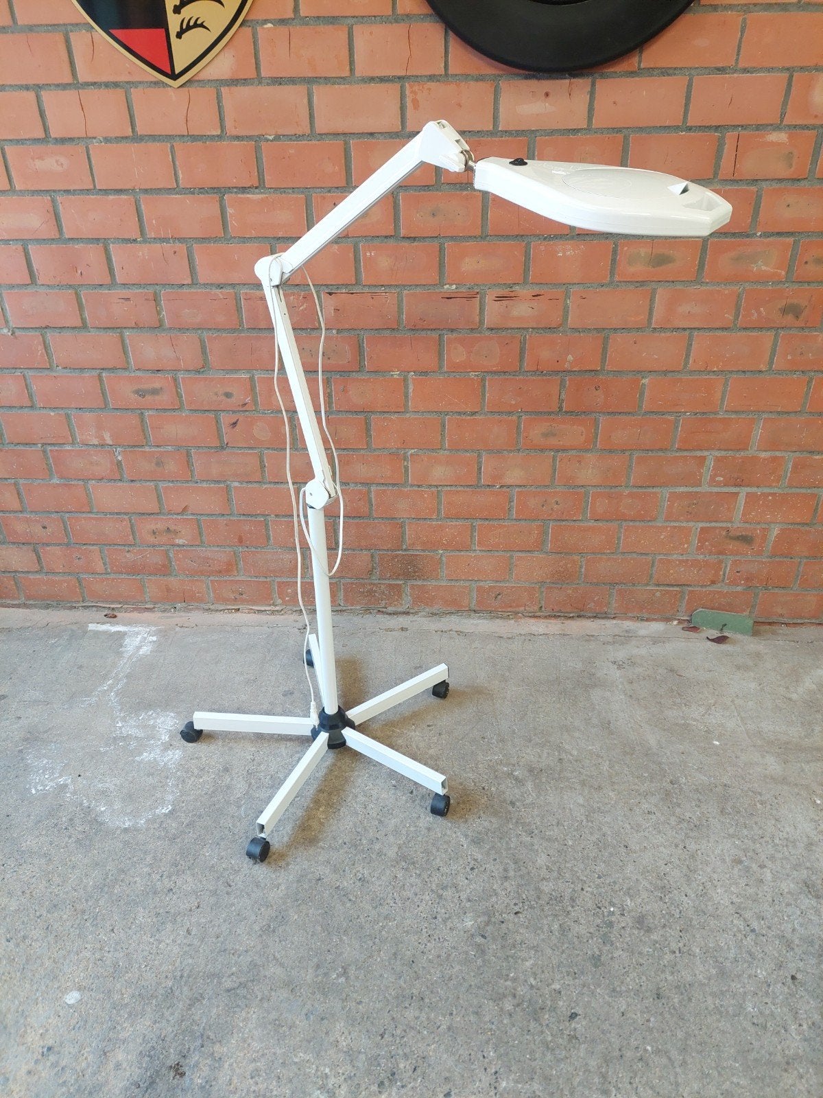 led lamp met vergrootglas gelaatsverzorgingen, Ophalen
