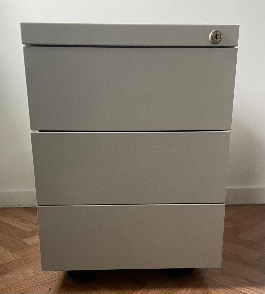 Grijs metalen kast op wieltjes met 3 schuiflades, Ophalen, Minder dan 50 cm, Meerdere deuren, Zo goed als nieuw