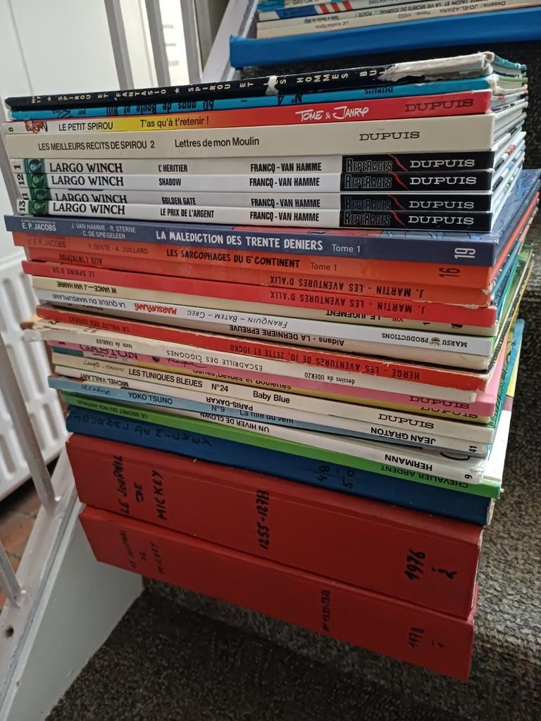 Grand lot de bandes dessinées en langue française - HC, Enlèvement ou Envoi, Bandes dessinées