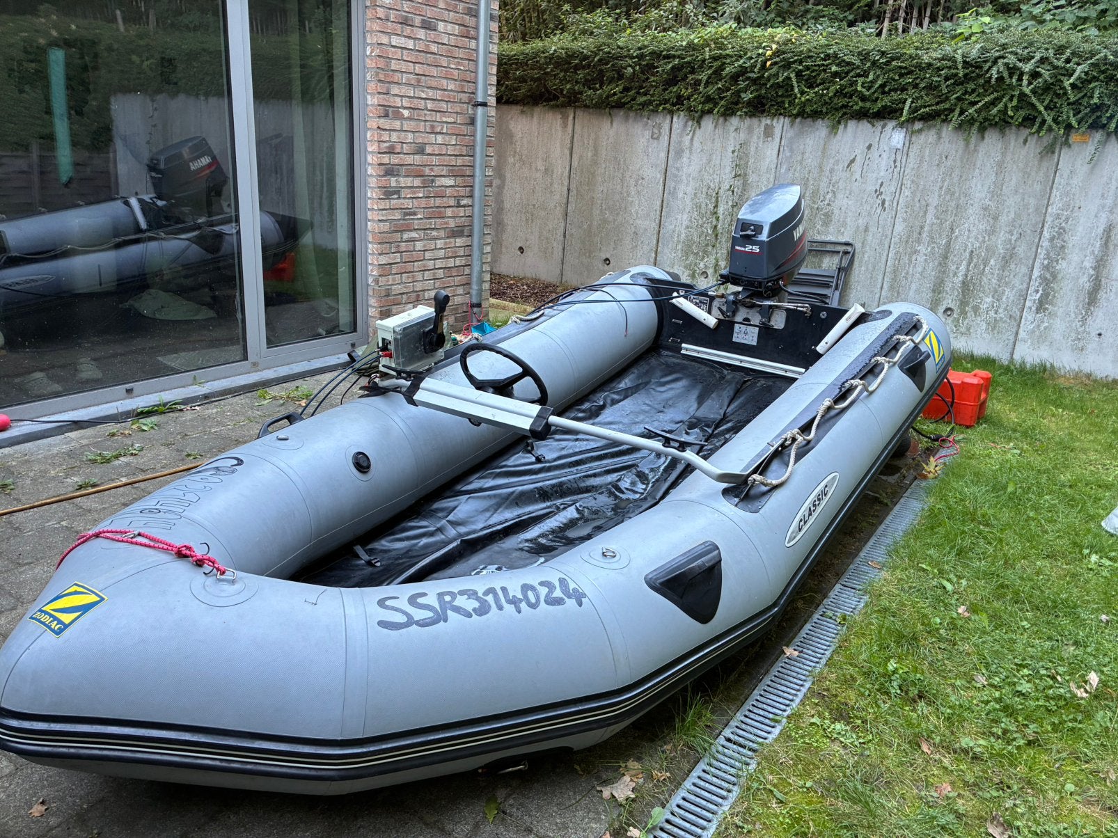 Zodiac Mark II + Yamaha 25 CV Autolube 2T - 1500 €, 4 m, Essence, Enlèvement, Utilisé