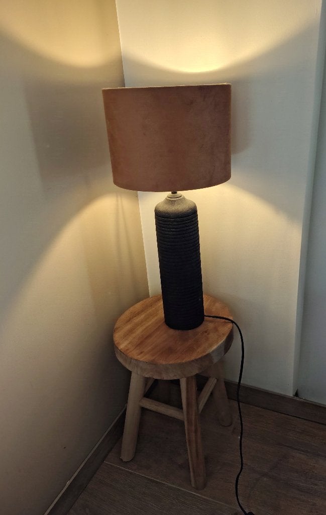 lampe de table, Avec abat-jour, Bois, Comme neuf, Enlèvement