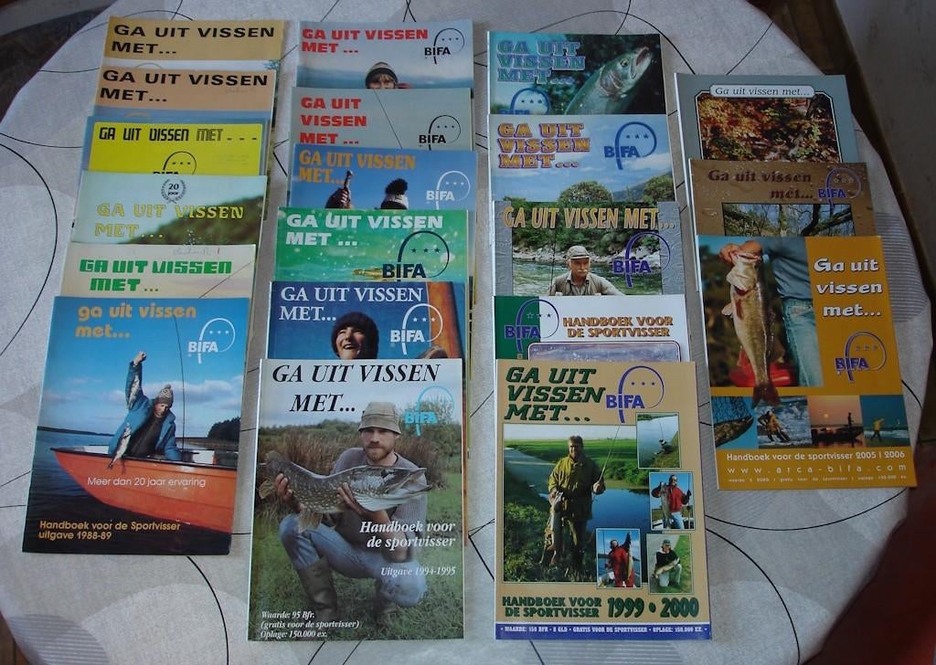 20 oudere catalogen van Bifa, Enlèvement, Utilisé, Livre ou Revue