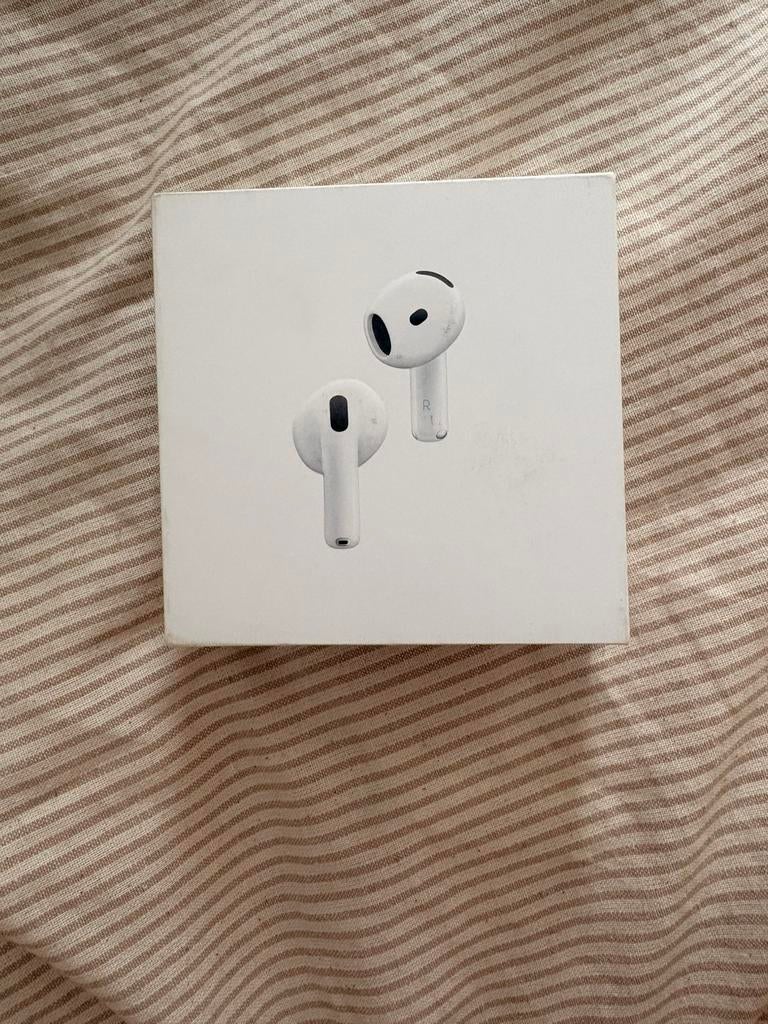 Airpods 4, Télécoms, Enlèvement ou Envoi, Réduction active du bruit, Apple, Utilisé