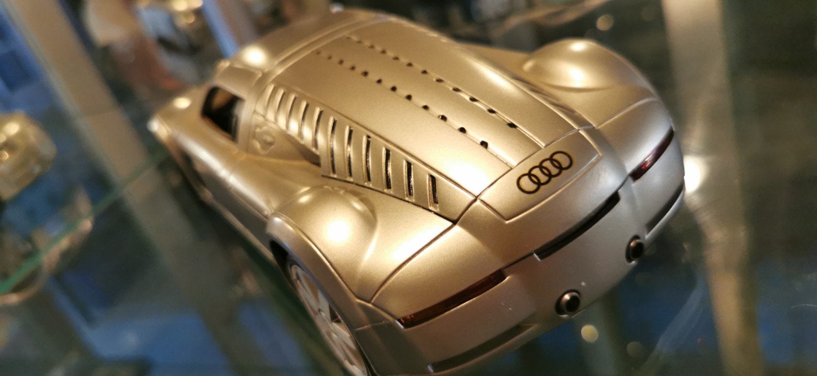 Audi Supersportwagen Rosemeyer 1/18 Maisto, Hobby en Vrije tijd, Modelauto's | 1:18, Ophalen, Maisto