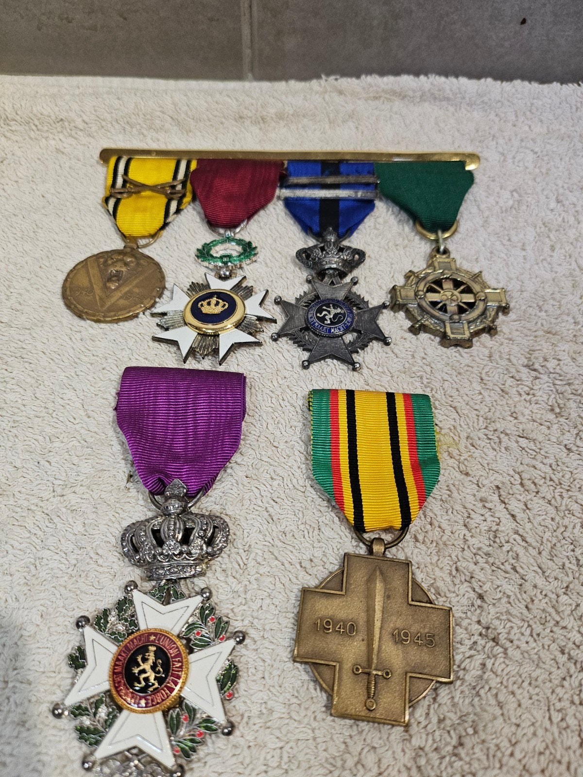 Médailles militaires Belgique, Enlèvement ou Envoi