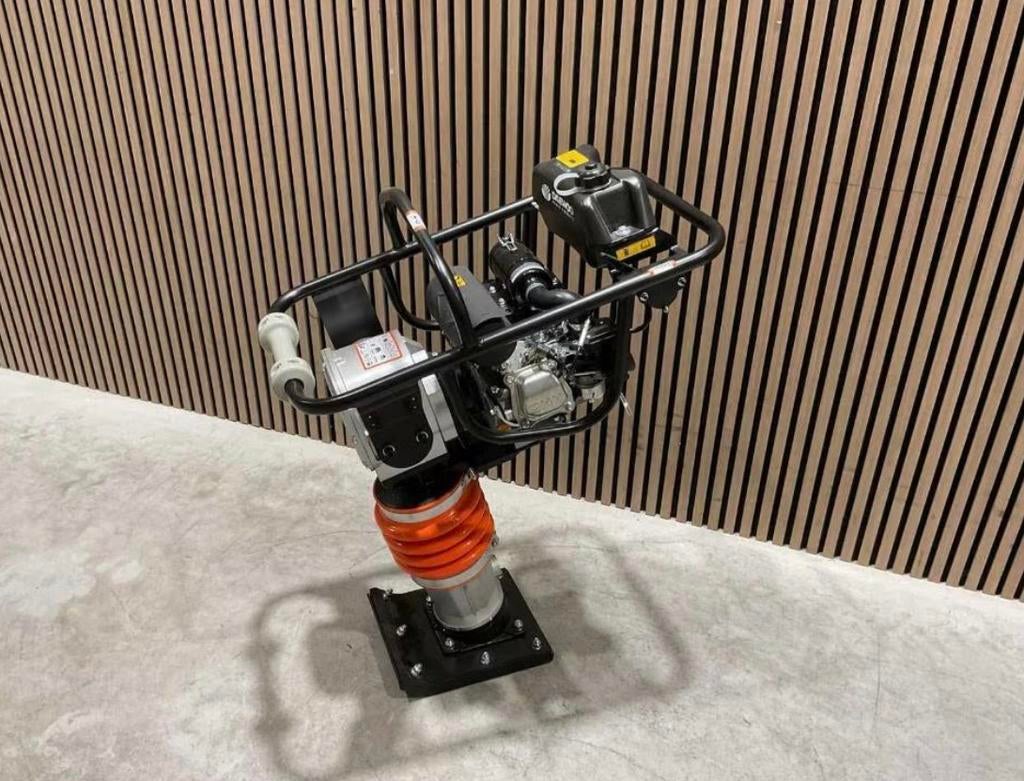 Daewoo DARM80 trilstamper / sleuvenstamper nieuw in doos ‼️, Enlèvement