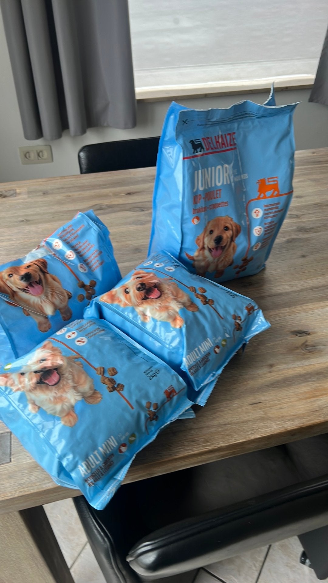 Gratuit croquettes pour chien, Enlèvement, Comme neuf