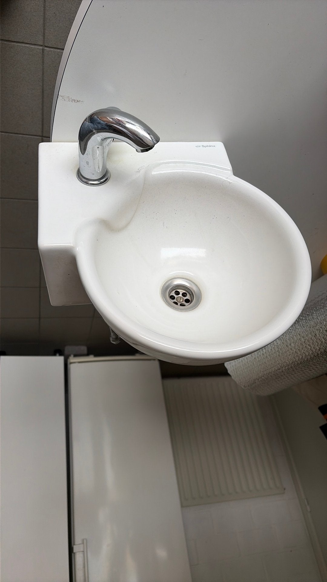 Hoek lavabo, Huis en Inrichting, Badkamer | Badkamermeubels, Ophalen, Minder dan 50 cm, Gebruikt, Minder dan 100 cm