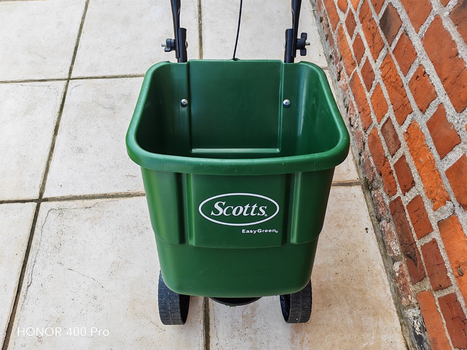 Scoots Easy Green vettestrooier, Ophalen