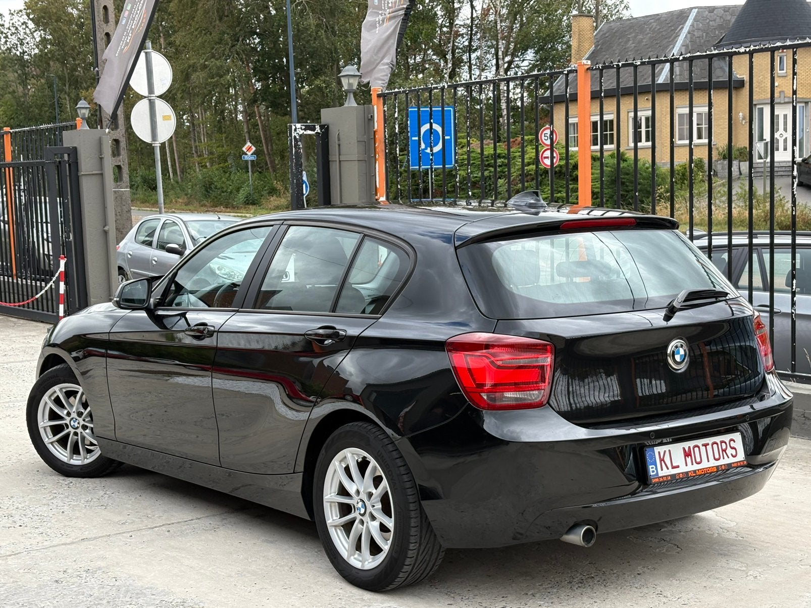 BMW 116D F20 BUSINESS 175 000KM CARPASS 2013 EURO 5, Autos, Cuir, Euro 5, Achat, Entreprise