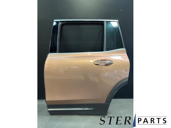 Portière 4portes arrière gauche d'un Mercedes GLB-Klasse (, 3 mois de garantie, Utilisé, Porte, -