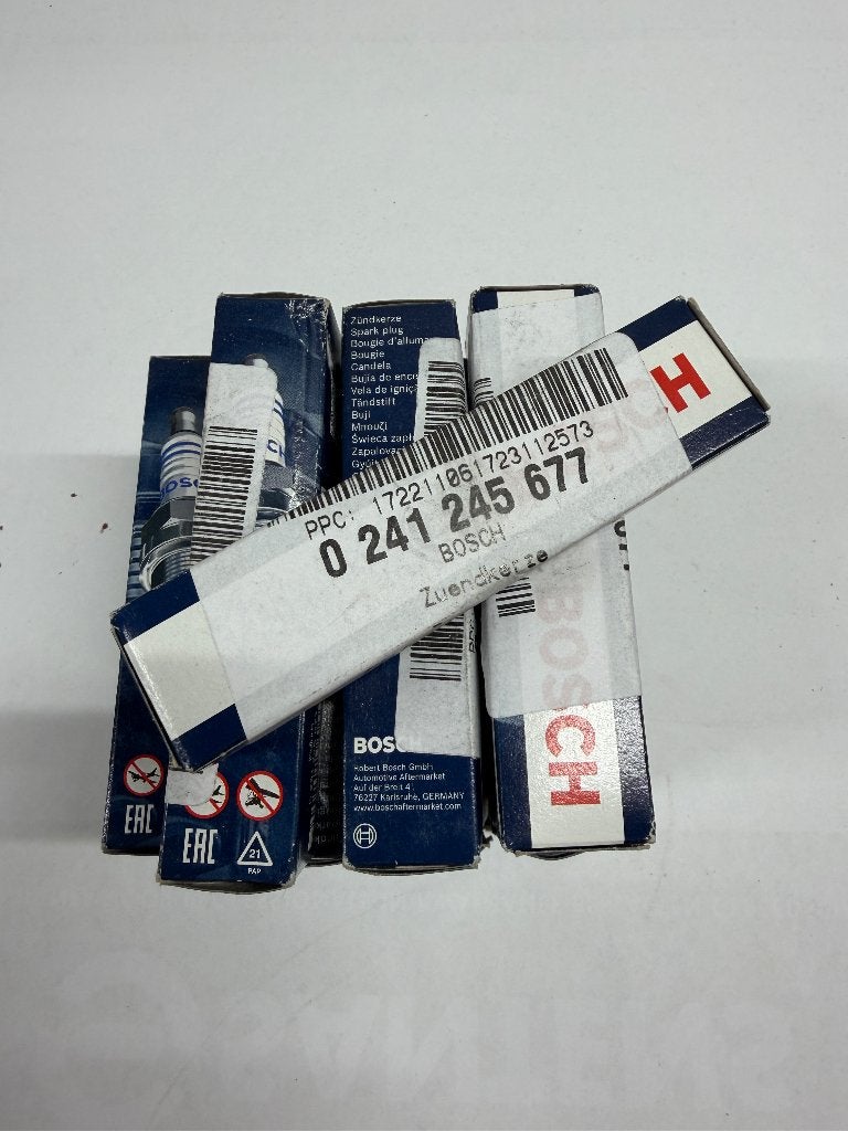 Bosch Bougies 0 241 245 677 VW - AUDI, Enlèvement, Neuf, Audi