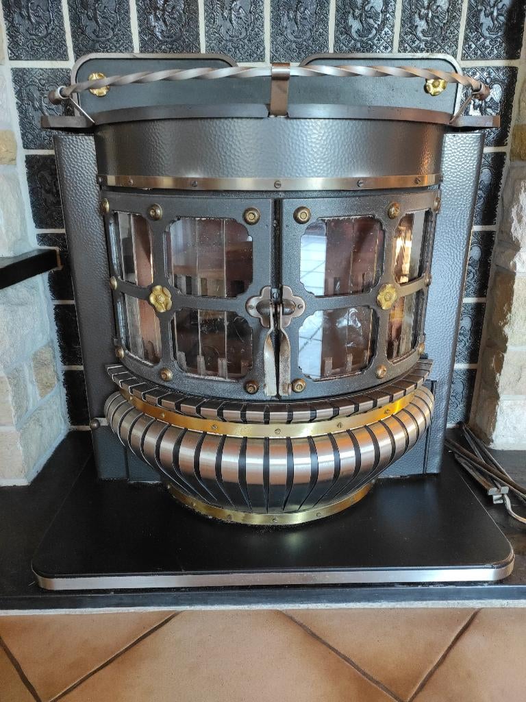 Kachel Efel allesbrander, kolen en hout, in zeer goede staat, Multi-brûleur, Comme neuf, Enlèvement, Bois