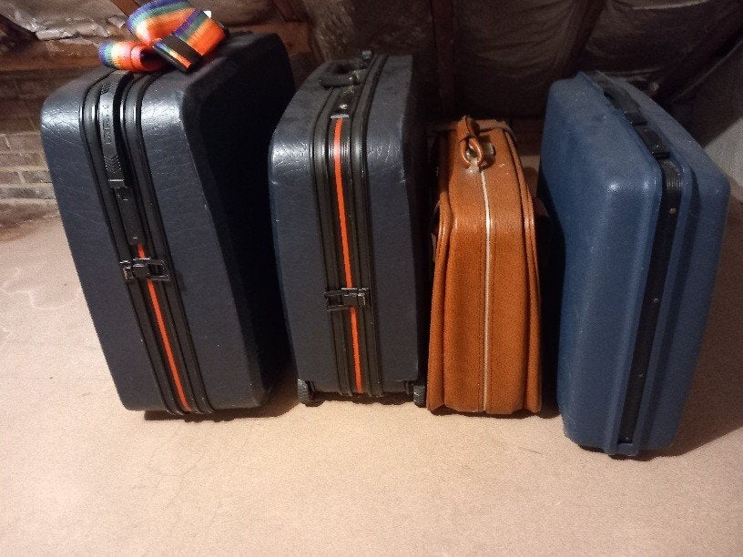 4 valises, Bijoux, Sacs & Beauté, Enlèvement, Utilisé, Plastique dur