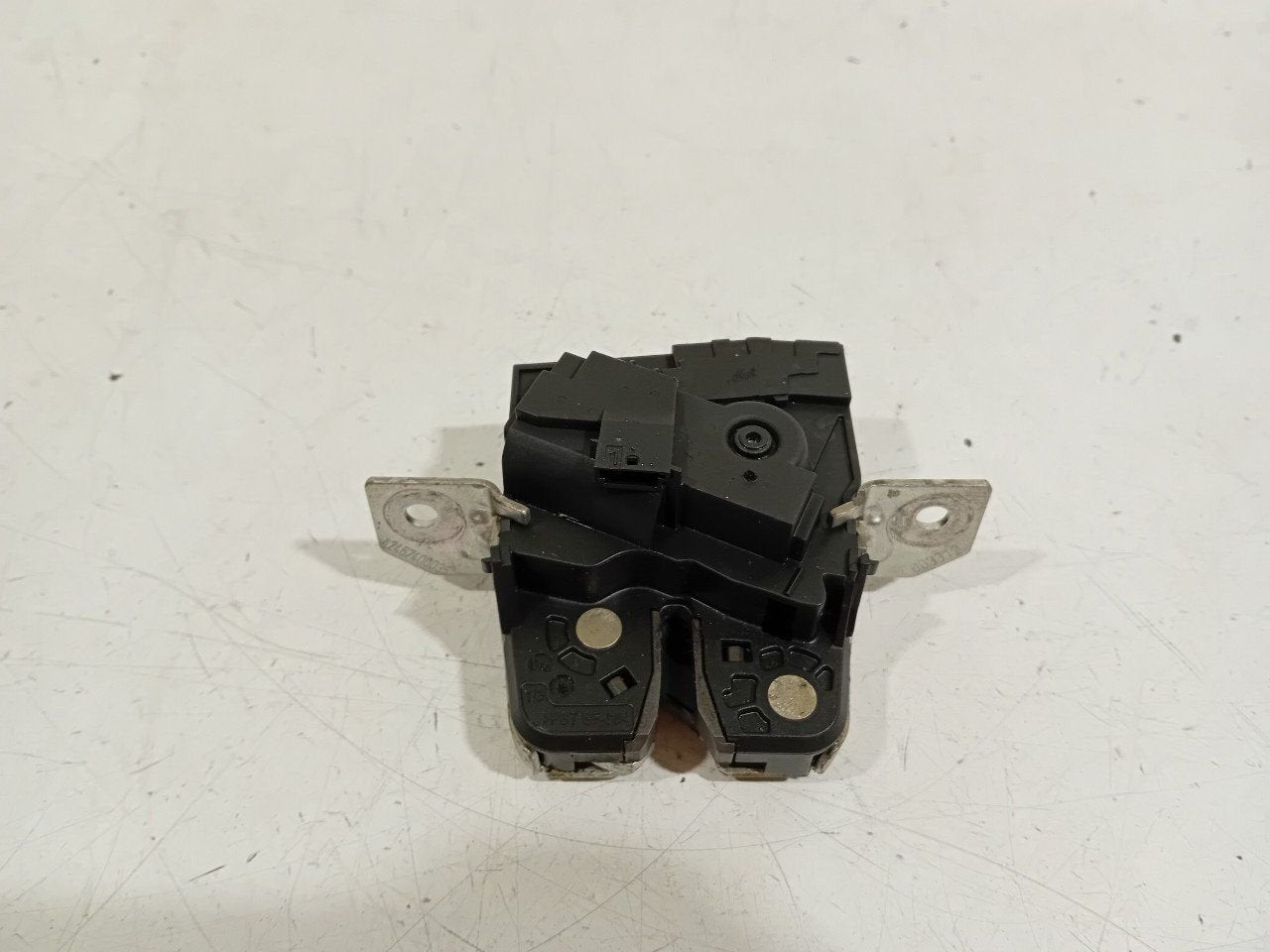 Slot mechaniek kofferdeksel achterklep elektrisch Mercedes-B, Onderdelen@venauto.nl, Van der Ven Autorecycling B.V., Gebruikt