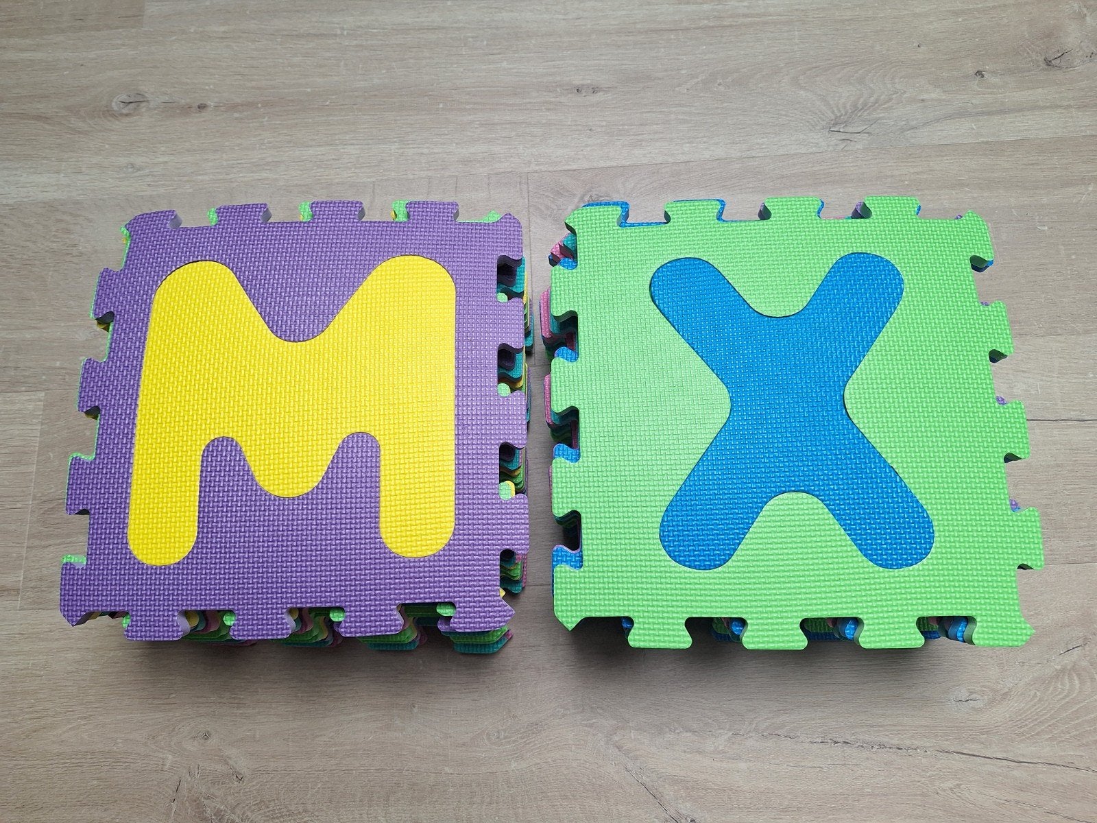 Speeltapijt puzzeltegels Letters - 26 stuks, Kinderen en Baby's, Ophalen, Zo goed als nieuw