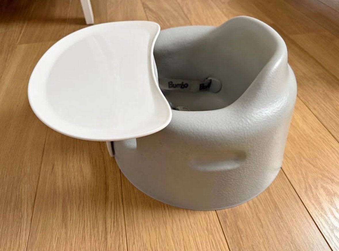 Bumbo babystoel + tafel, Enlèvement, Comme neuf