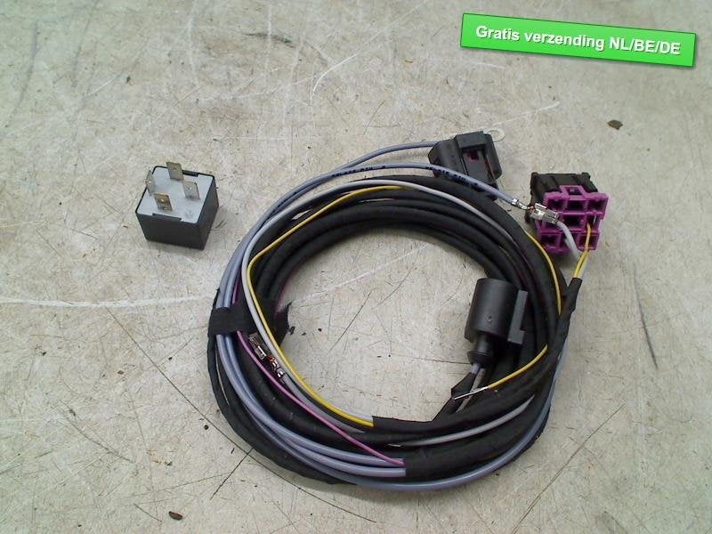 KOPLAMPSPROEIER adapter stekkers Golf VI (5K1) (36851), Auto-onderdelen, Gebruikt, Volkswagen, Volkswagen AG, Kundenbetreuung@volkswagen.de
