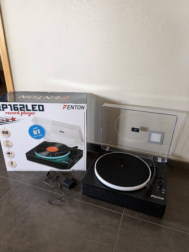Fenton RP162LED platenspeler, Automatisch, Zo goed als nieuw, Platenspeler, Ophalen