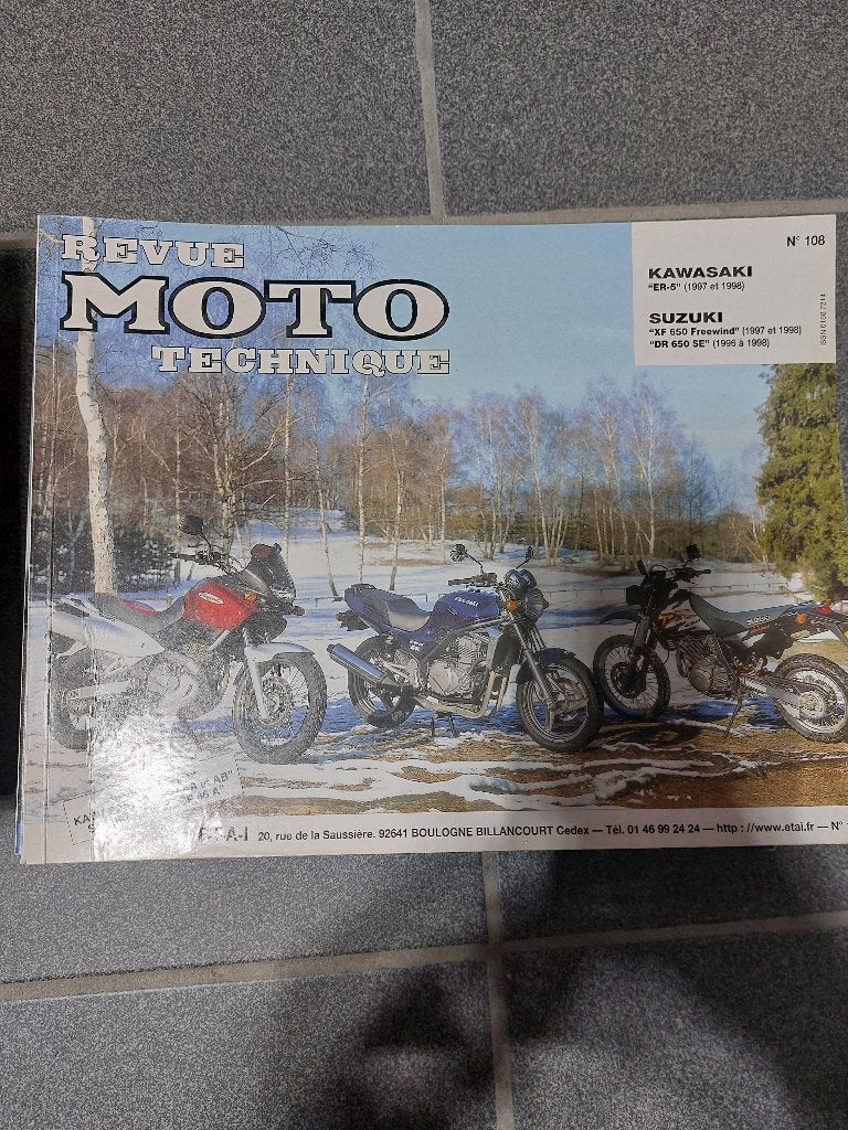 Livre moto technique, Boeken, Ophalen of Verzenden, Zo goed als nieuw, Merk of Model