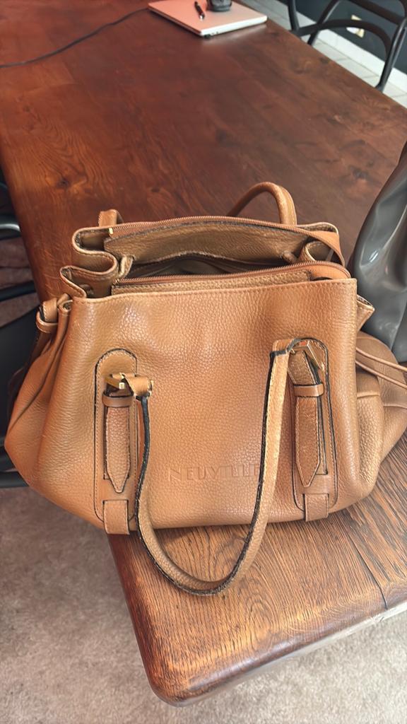 Sac  neuville, Enlèvement ou Envoi, Comme neuf