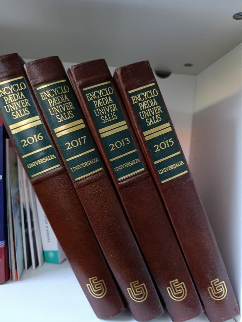 Encyclopedie Universalis, Ophalen