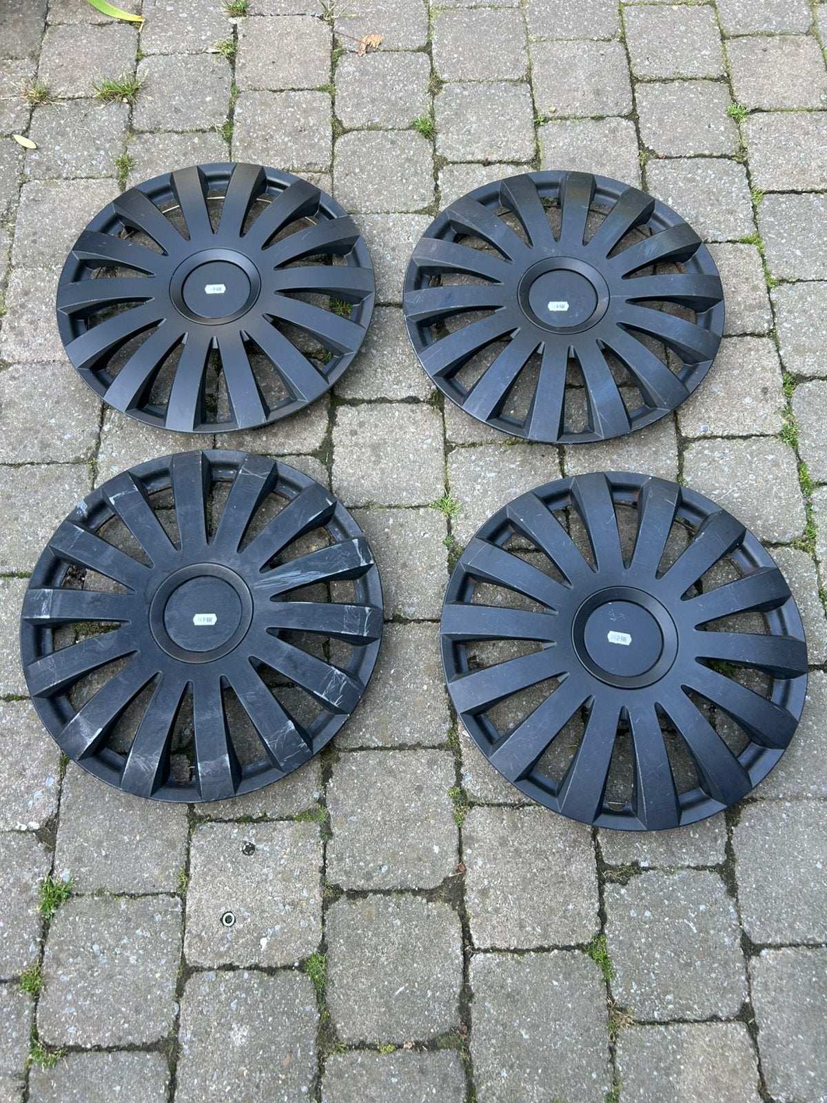 4 enjoliveurs universels 15" toutes marques, Autos : Divers, Enjoliveurs, Enlèvement ou Envoi, Utilisé