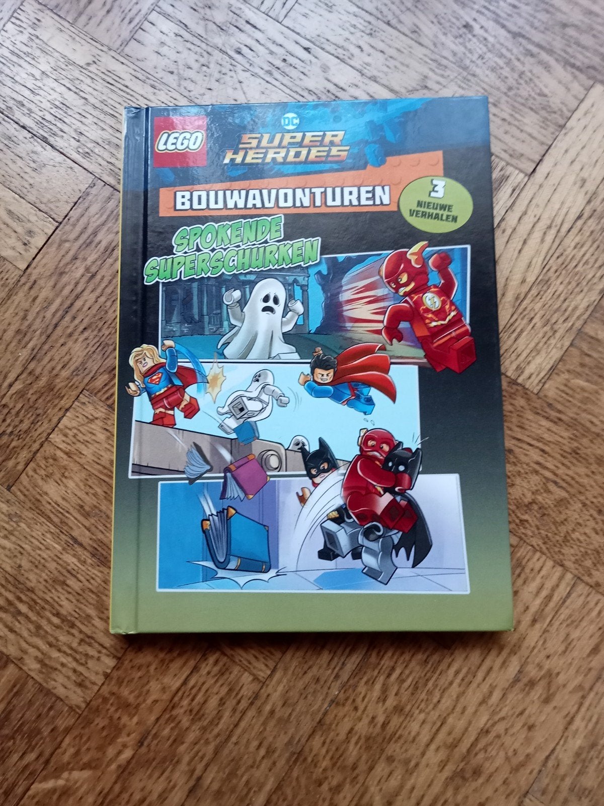 DC Super heroes: Lego bouwavonturen, Ophalen of Verzenden, Gelezen