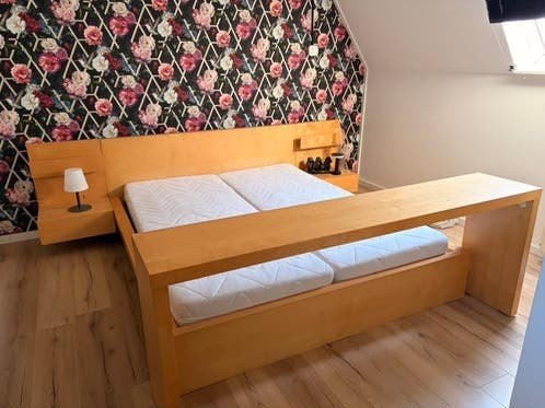 Bedtafel Ikea Malm, Huis en Inrichting, Ophalen