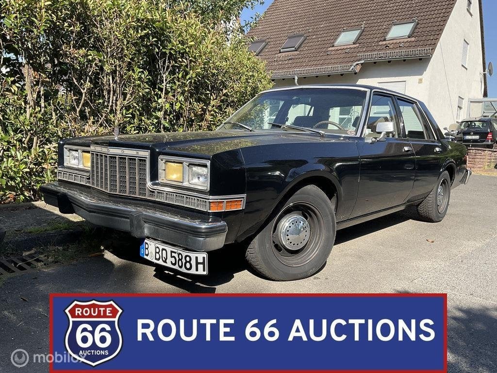 Dodge Diplomat | 1988 | Route 66 Auctions, Auto's, Zwart, Bedrijf, Handgeschakeld, Overige carrosserie