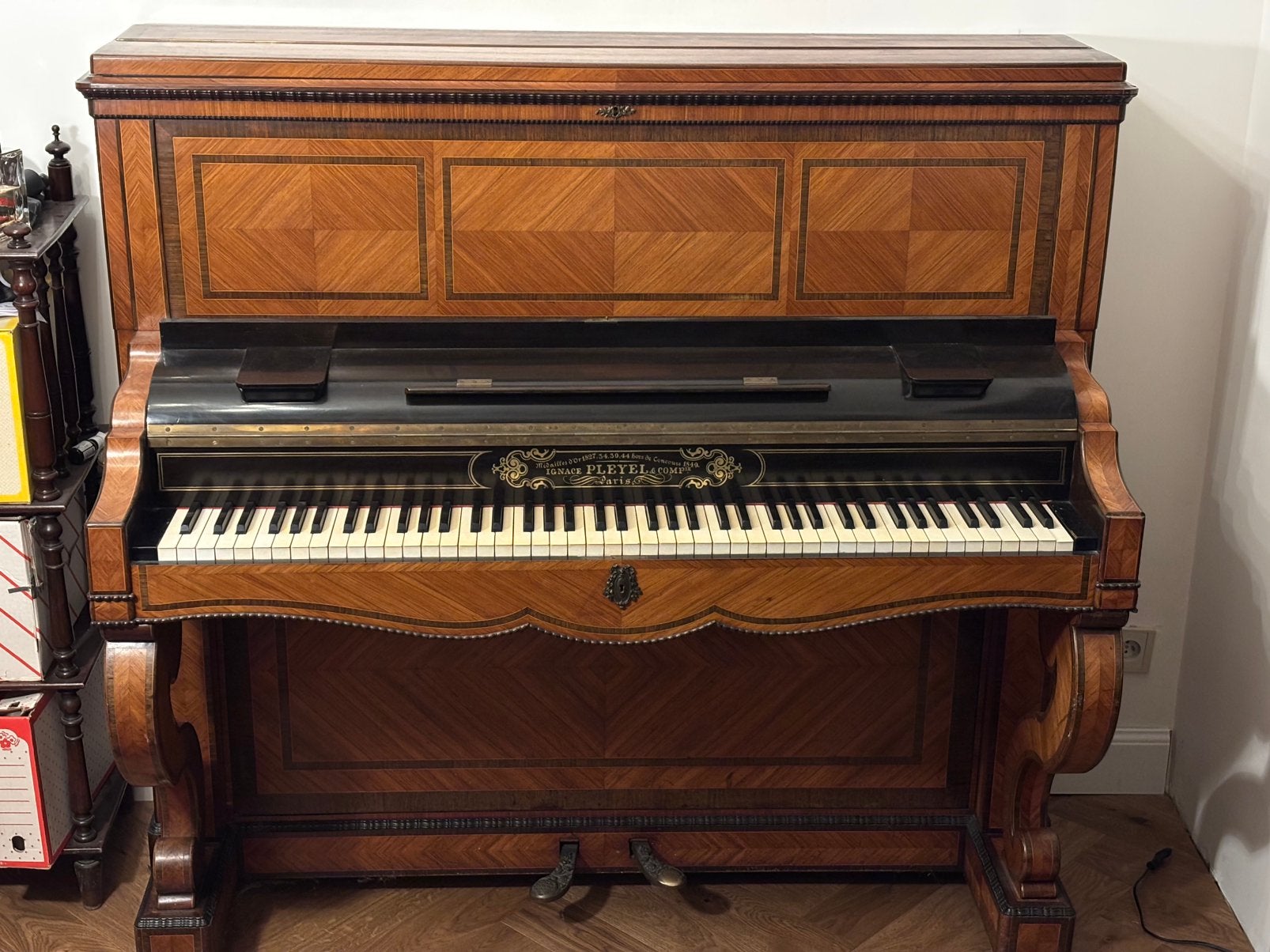 Schitterende Pleyel-piano uit 1854, Muziek en Instrumenten, Ophalen, Gebruikt, Bruin, Piano