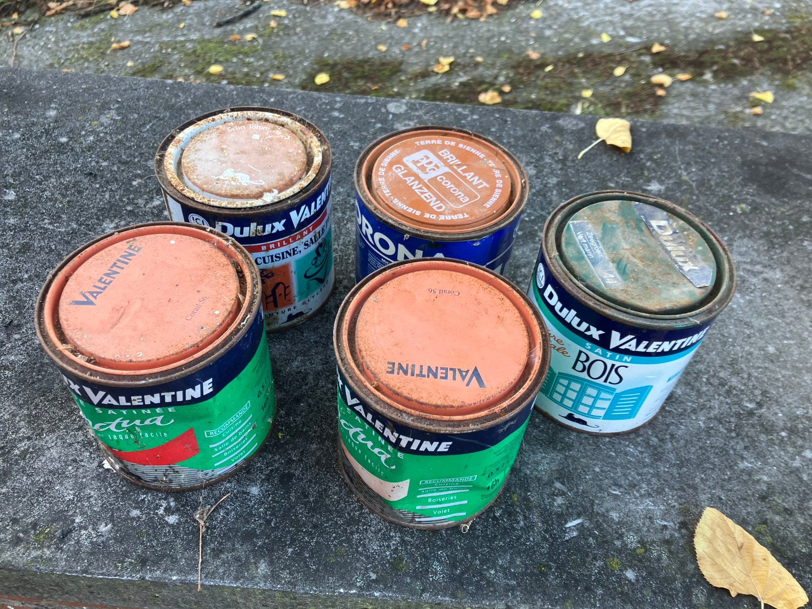 Lakverf, Minder dan 5 liter, Ophalen, Zo goed als nieuw, Lak