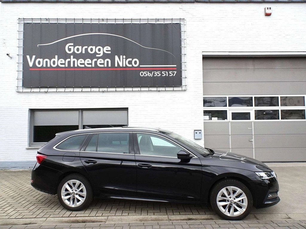 Skoda Octavia 1.4TSi PHEV (150kW) PANODAK,CARPLAY,CAMERA,ADA, Autos, Skoda, Entreprise, Achat, Octavia, ABS, Régulateur de distance