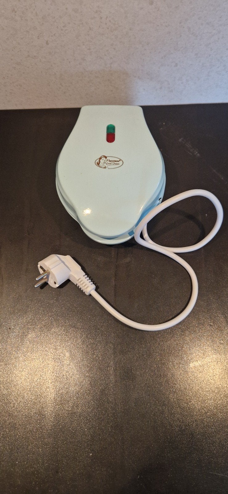 Bestrom Miniwafelijzer, Ophalen
