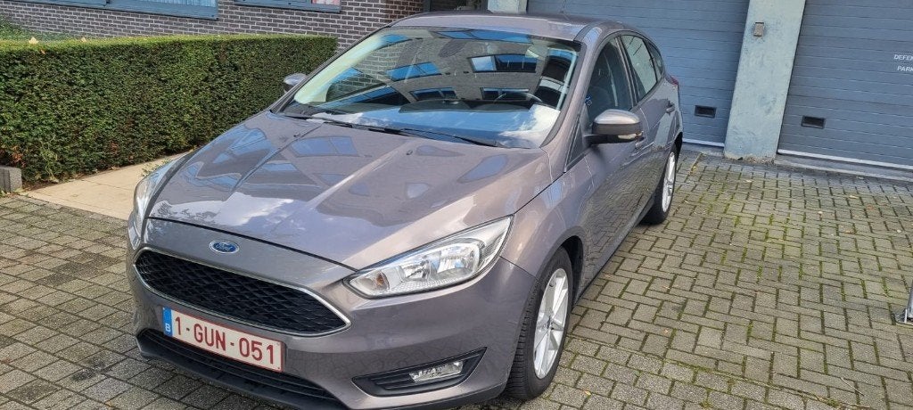 FORD FOCUS ESSENCE 1ER MAIN, Auto's, Focus, Dealer onderhouden, Stof, https://public.car-pass.be/vhr/7d780c20-e3b6-4dc8-a3c8-dfc4b74d96d4