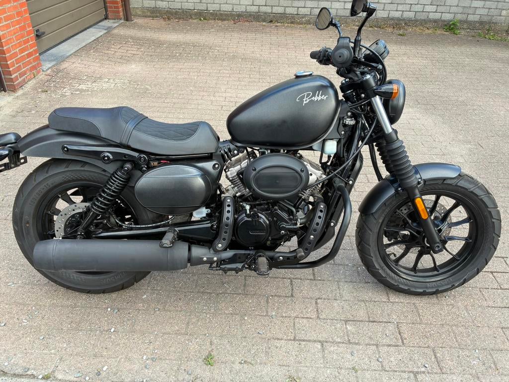 Hyosung GV125 Bopper, Motoren, Particulier, 125 cc, 11 kW of minder, Handgeschakeld