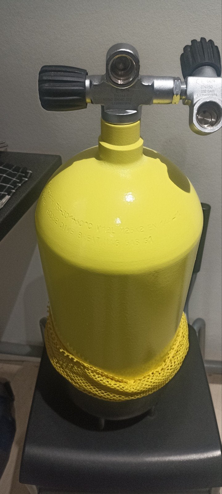 duikfles 12L 230 bar  2020/08 bommetje, Ophalen, Duikfles