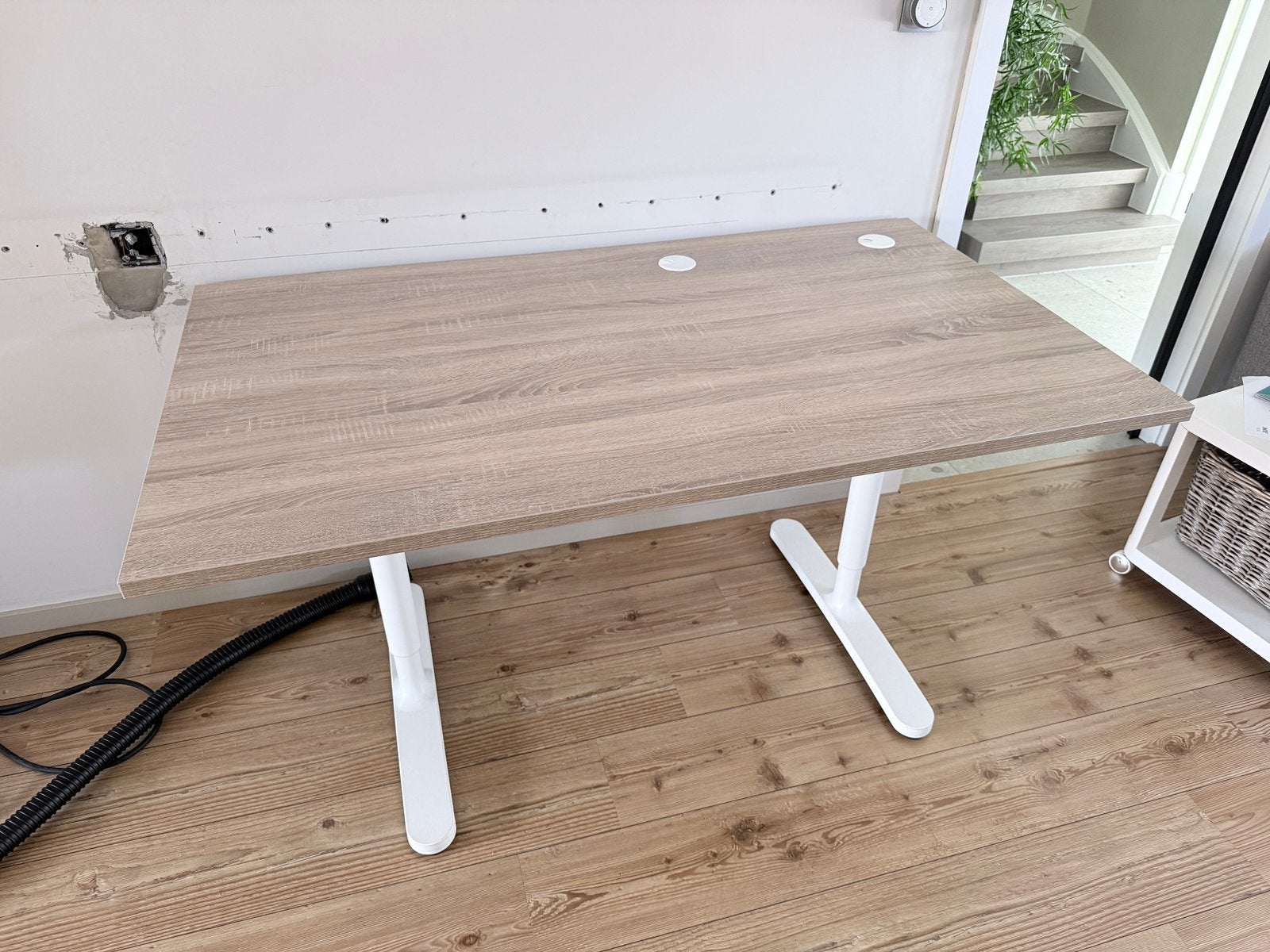 Bureau-meubel, Ophalen, Scandinavisch, Metaal, Kabelgoot