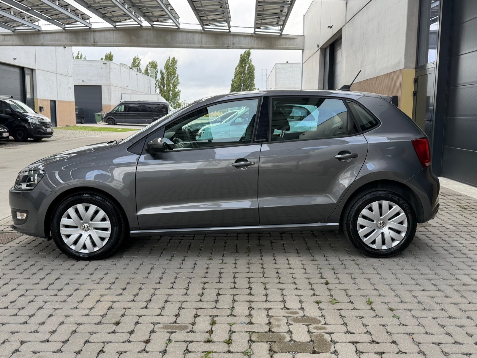 Volkswagen Polo Polo 1.4i Highline DSG / 1ER PROPRIÉTAIRE /, Autos, Achat, Entreprise, Garantie prolongée, Entretenue par le concessionnaire