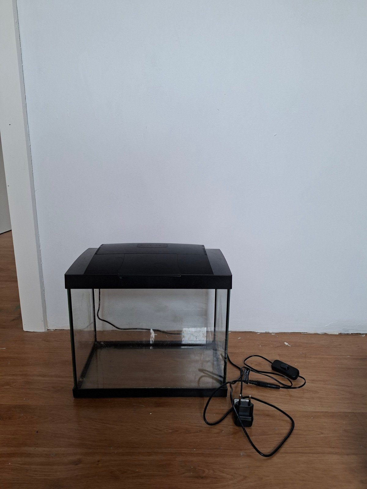 Aquarium Superfish Nano avec LED sans pompe/ni chauffage, Enlèvement, Comme neuf, Superfish