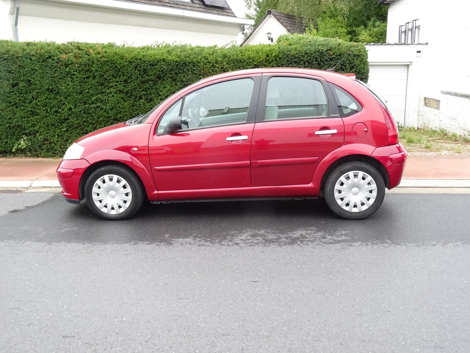 Citroën C3 (bj 2003), Stof, Overige kleuren, Metaalkleur, https://public.car-pass.be/vhr/a0c3f3ed-0bee-4415-a9e5-ba654cec152a