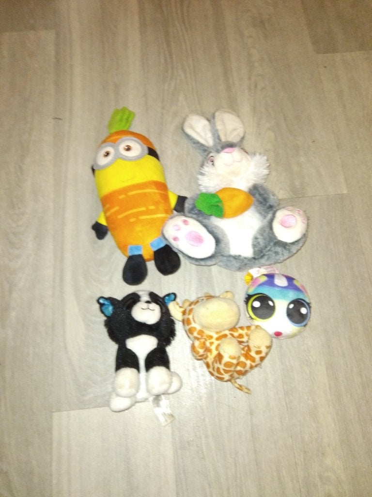 Knuffels, Overige karakters, Enlèvement, Utilisé, Autres types